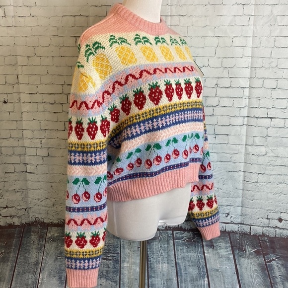 Zara Jacquard Fruit Strawberry Cherry Pineapple Sweater M Knit Fall Blogger Fave - Picture 11 of 16